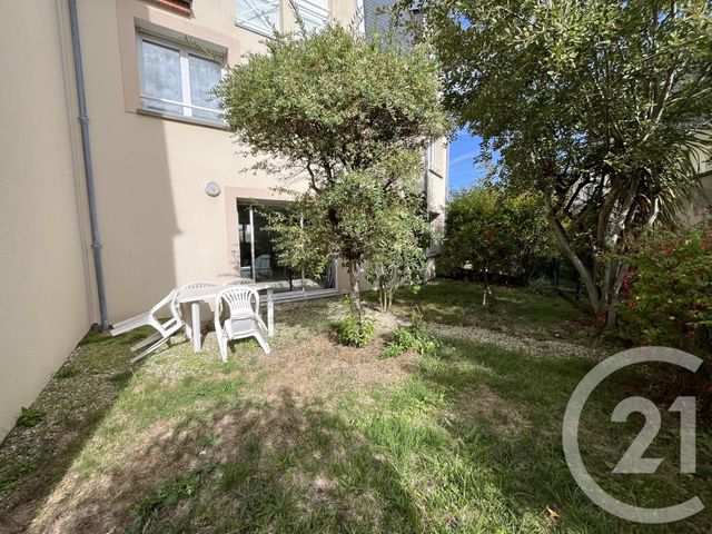 Appartement F3 &agrave; louer - 3 pi&egrave;ces - 76,64 m2 - Granville - 50 - BASSE-NORMANDIE
