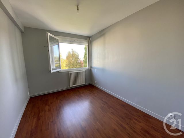 Appartement F3 &agrave; louer - 3 pi&egrave;ces - 75,24 m2 - Granville - 50 - BASSE-NORMANDIE