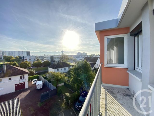 Appartement F3 &agrave; louer - 3 pi&egrave;ces - 75,24 m2 - Granville - 50 - BASSE-NORMANDIE