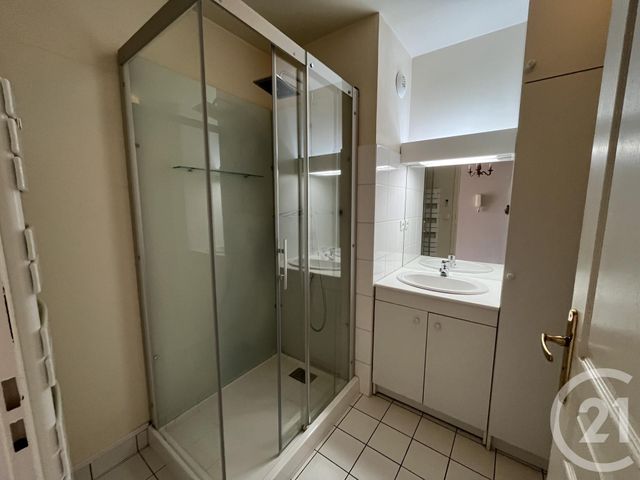 Appartement F1 &agrave; louer - 1 pi&egrave;ce - 26 m2 - Granville - 50 - BASSE-NORMANDIE