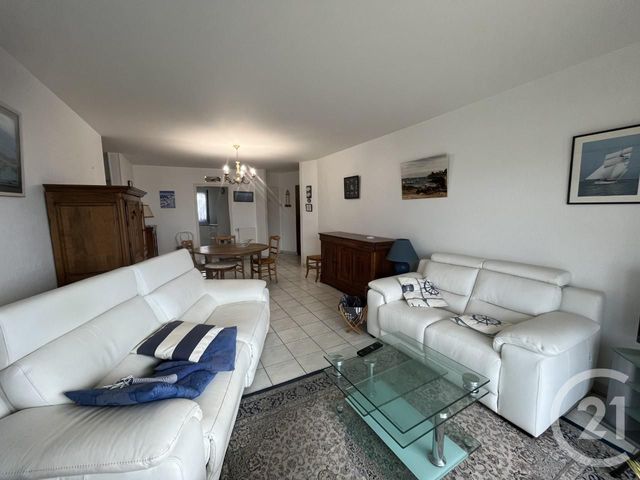 Appartement F4 &agrave; louer - 4 pi&egrave;ces - 75,50 m2 - Granville - 50 - BASSE-NORMANDIE