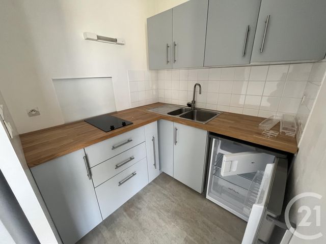 Appartement F2 &agrave; louer - 2 pi&egrave;ces - 35,29 m2 - Granville - 50 - BASSE-NORMANDIE